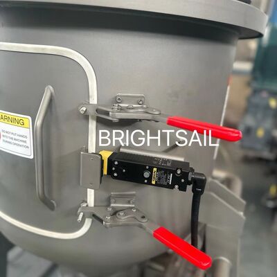 Vertical Ribbon Mixer Sanitary High Efficiency Powder Blender Μίξερ καλαμποκιού σε σκόνη μπαχαρικών Grade Mixer